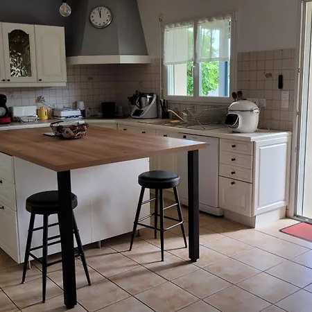 Habitación en casa particular Privée Des 2 Clochers