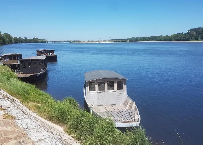 Privee Des 2 Clochers בית אירוח