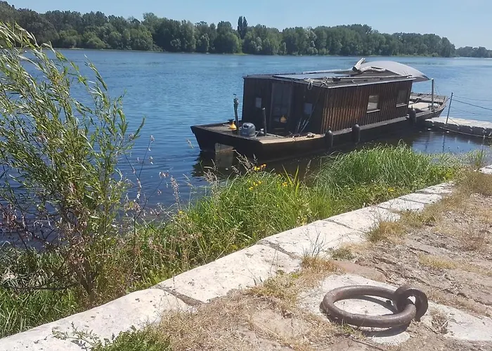 Privee Des 2 Clochers בית אירוח Vernantes